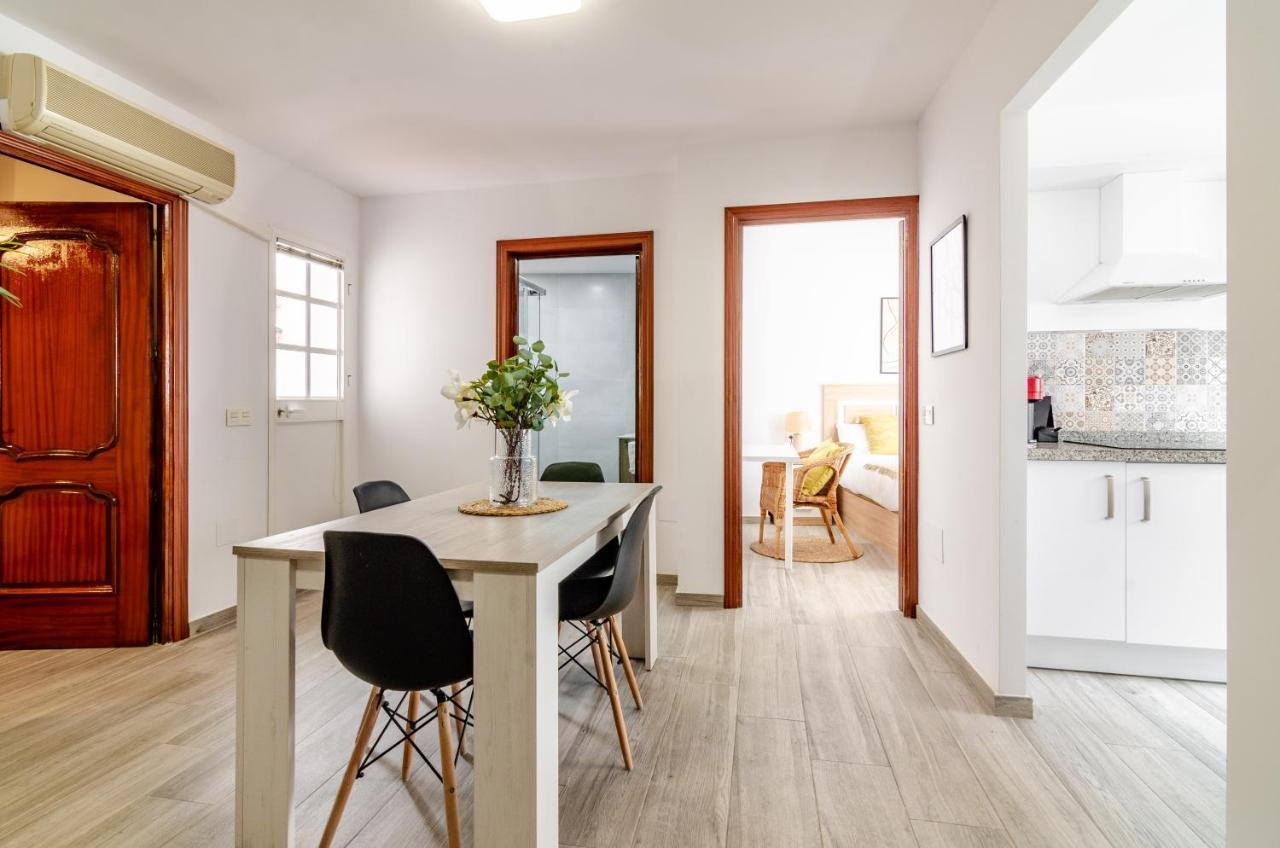 Wintowinrentals Your Home Steps From The Center Málaga Exteriör bild