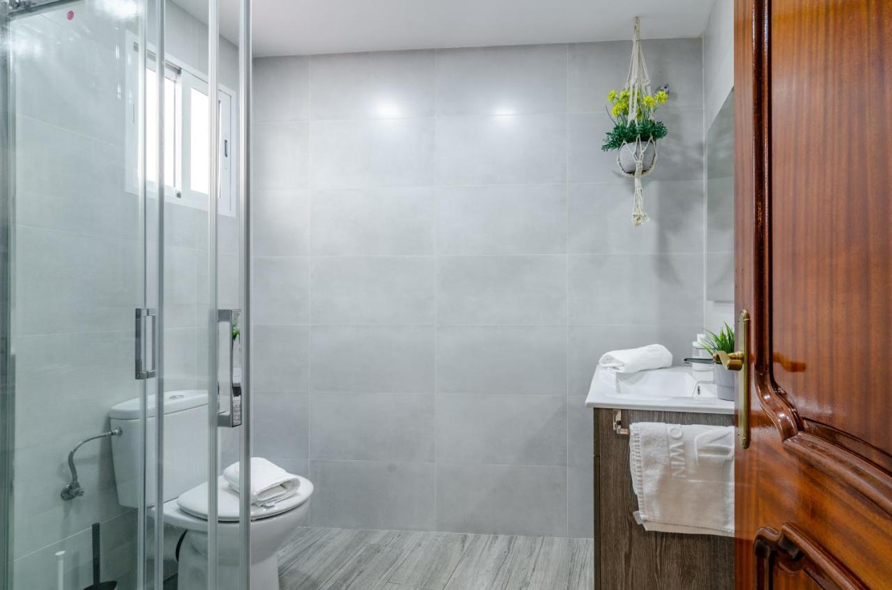 Wintowinrentals Your Home Steps From The Center Málaga Exteriör bild